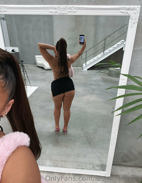 iesha mareee high quality star pictures