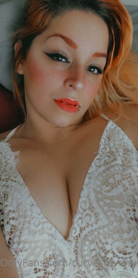 curvesofvenus star beautiful photos