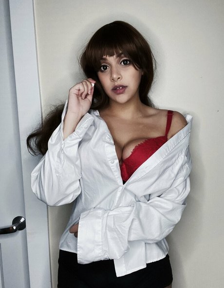 atomicpriya star naked pics