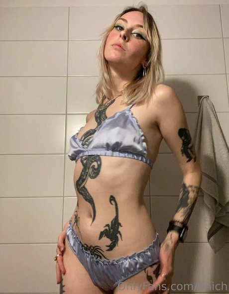 tinich perfect pornstar image