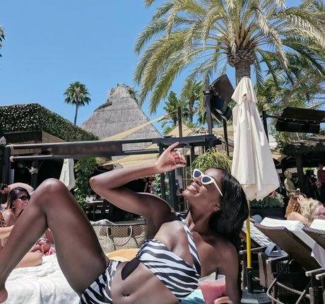 AJ Odudu hot actress image