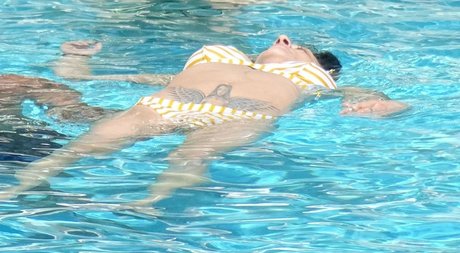 Asia Argento pornographic model galleries