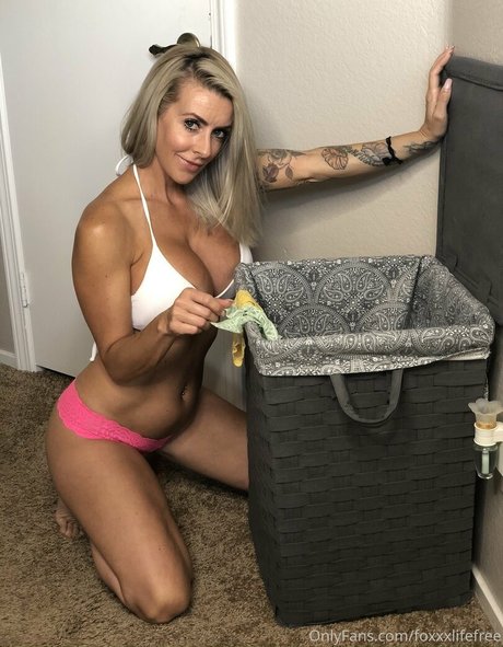 foxxxlifefree pornstar erotic pic