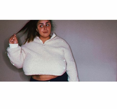 Jazminealeahh star art pics