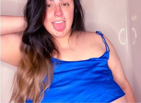 Jazminealeahh model adult archive