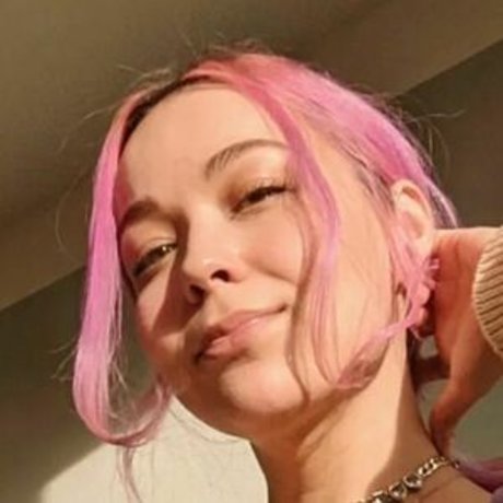 Shaperka model free galleries