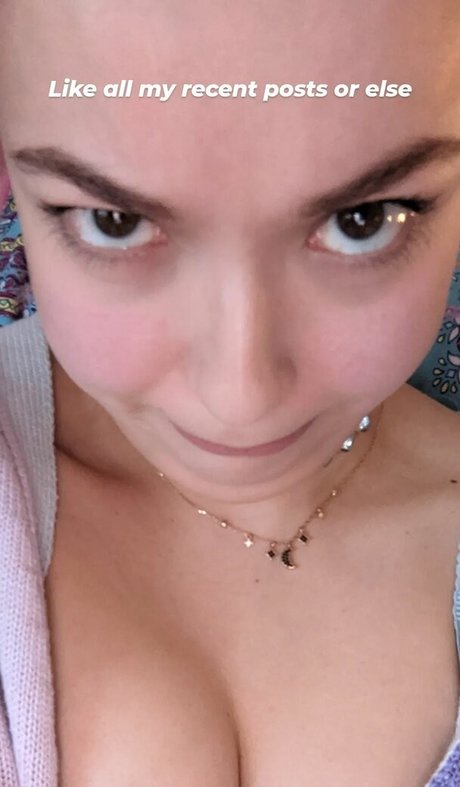 Shaperka pornstar exclusive pic