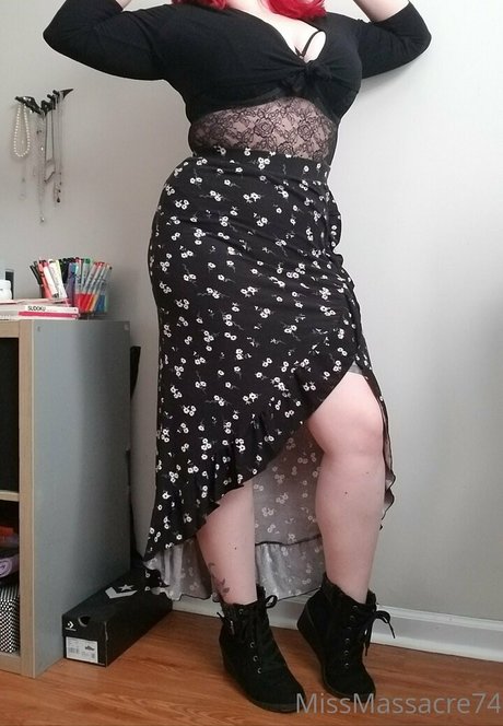 missmassacre74 adult model pics