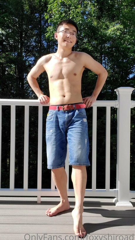 foxyshiroad erotic star pic