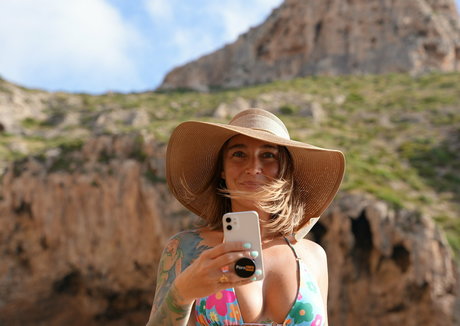 owiaks couple star porn pic