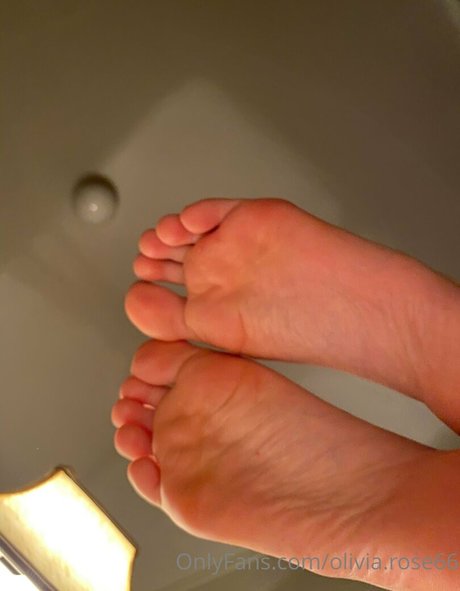 olivia rose66 naked pornstar pic