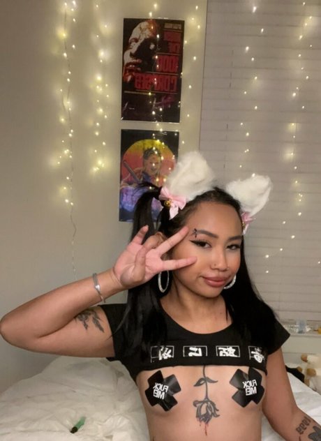 Cherrymve free actress gallery