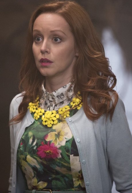 Lindy Booth model high quality galleries