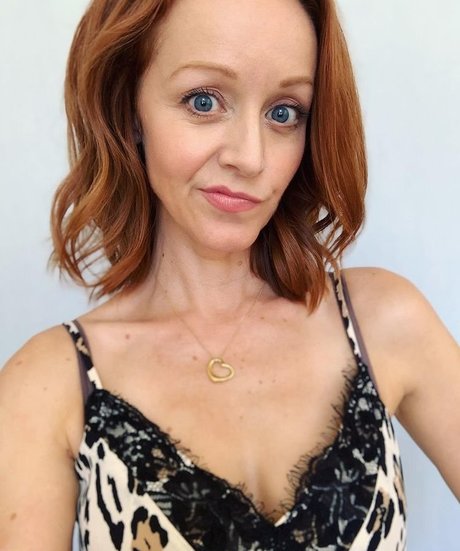 Lindy Booth nice pornstar photos