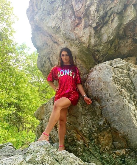 arielllll sexy star photos