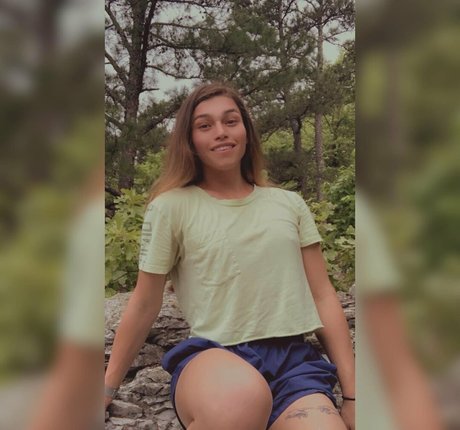 arielllll pornstar hd picture