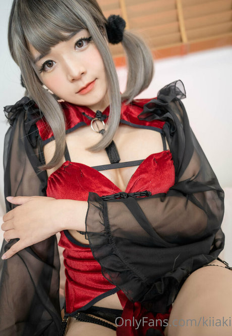 kiiaki pornstar high quality pictures