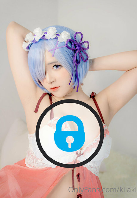 kiiaki nudes model photos