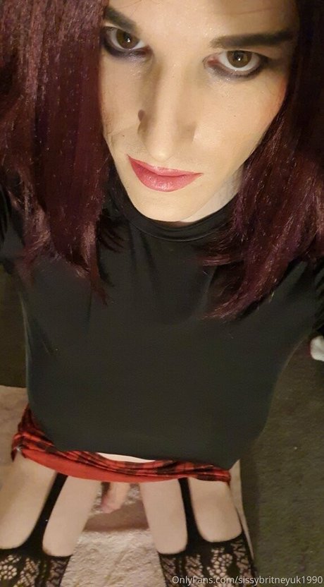 sissybritneyuk1990 star nude pic