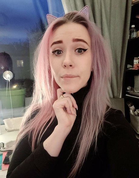 enicat erotic pornstar photo