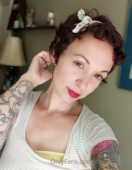 cleobutterfly star free pics