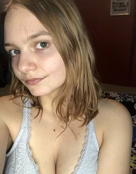 Savannahmalaby19 model best photos