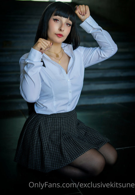 exclusivekitsune model nude pics