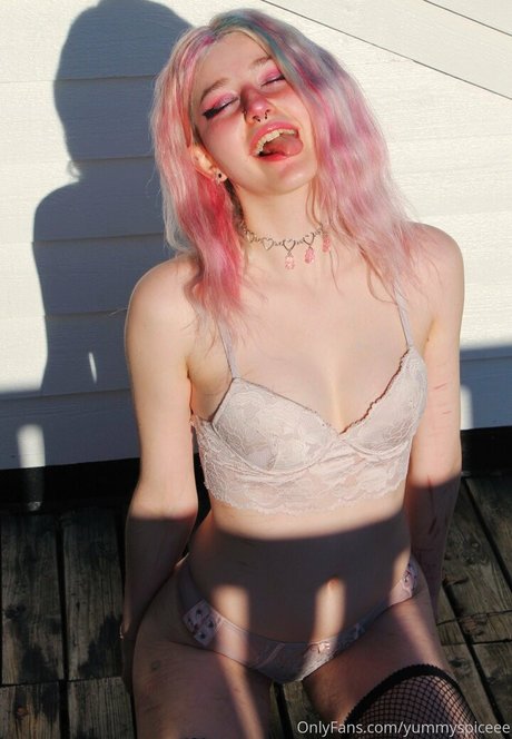 yummyspiceee nice model archive