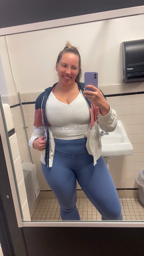 kellydivine model xxx images