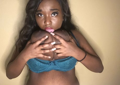 barbiecrystal hot star photo