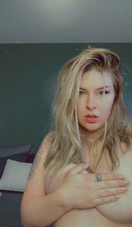 nudes plug beautiful pornstar pics