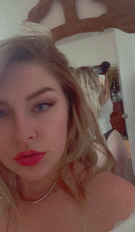 nudes plug star naked pics