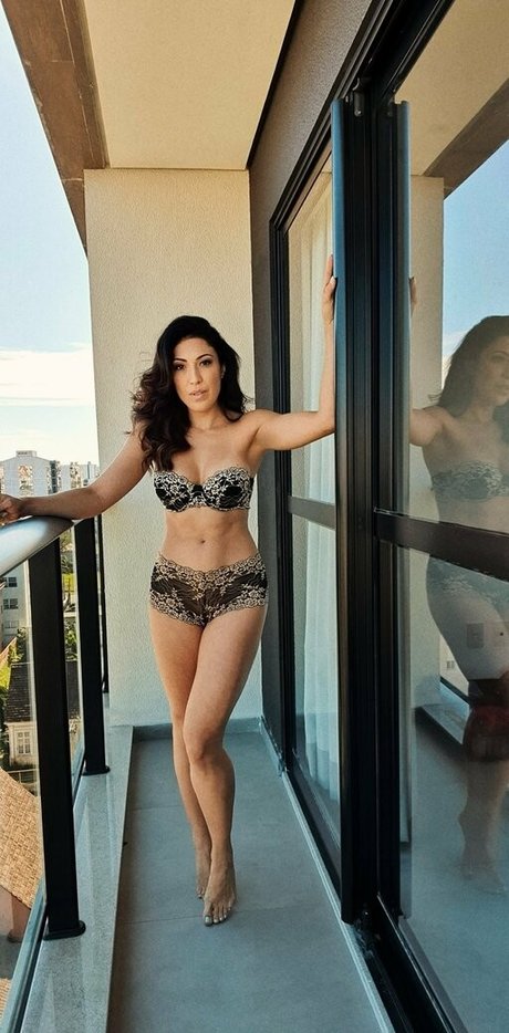 suisantana model sex gallery