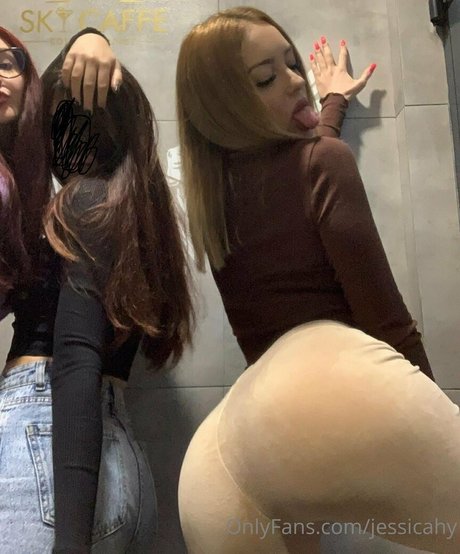 jessicahy xxx model photo