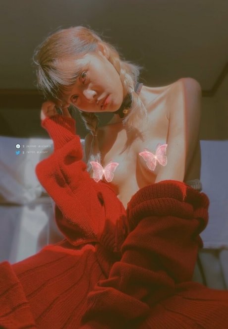 lacsapess model hot photos