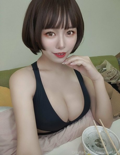 lalalalala0730 pornstar photos