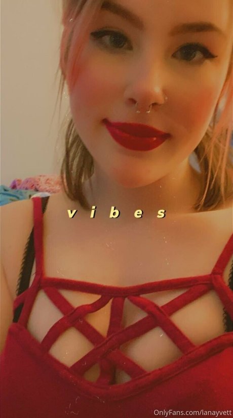 indierose0 model naked photos