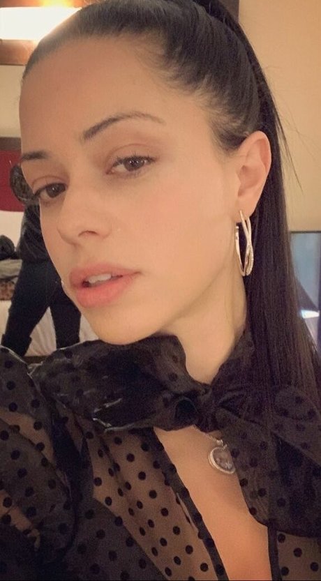 Tina Barrett xxx model pics