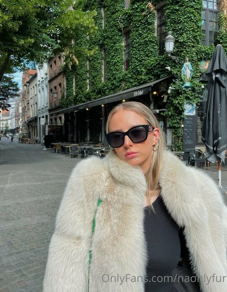 naohlyfur perfect pornstar image