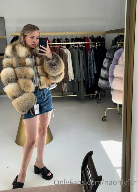 naohlyfur model nice galleries