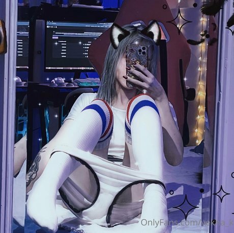 vekha k model nudes pic