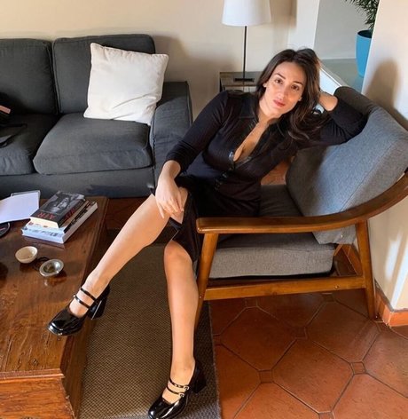 Francesca Manzini best model pictures