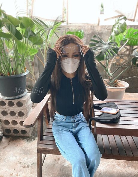 memii life pornstar erotic pics