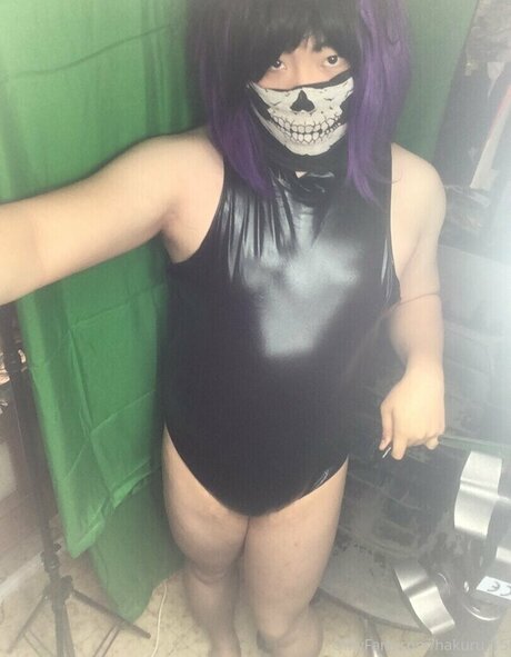 hakuru 15 model xxx pic