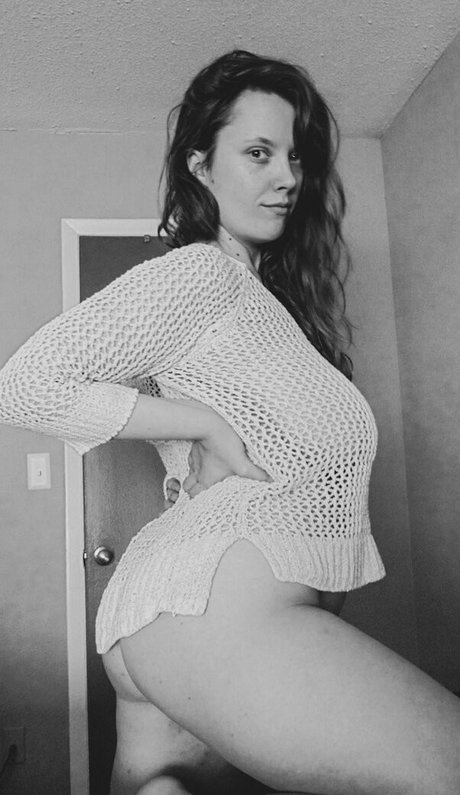 shotoffirewhiskey exclusive actress picture