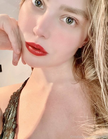 Tiahlicious model pictures