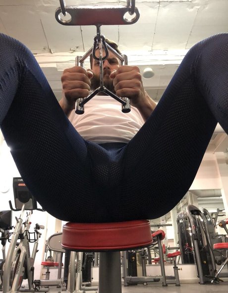 abeardedboy pretty pornstar pic