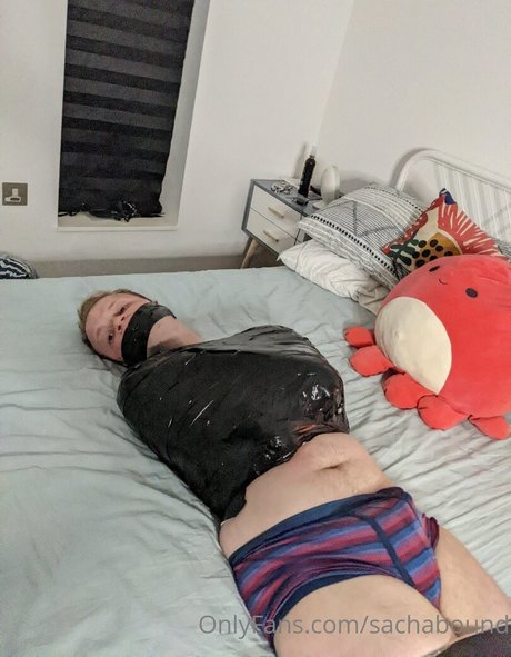 sachabound star sexy pics