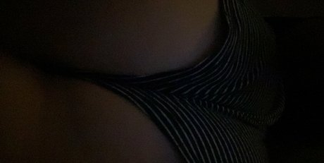 sirenreignn naked pornstar gallery