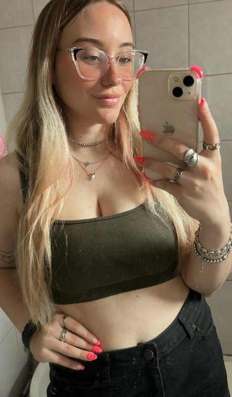 Princess Kenobi nude star image